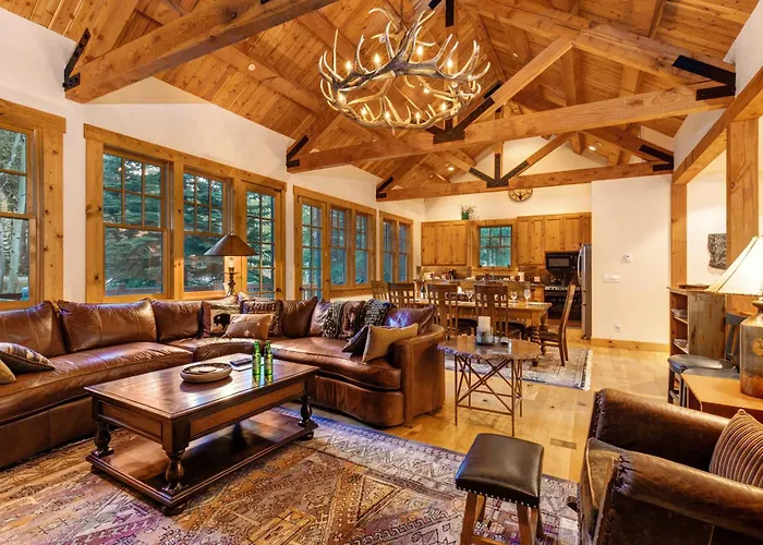 Holiday home Abode At The Homestead *