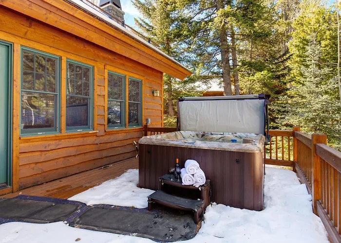 Holiday home Abode At The Homestead *